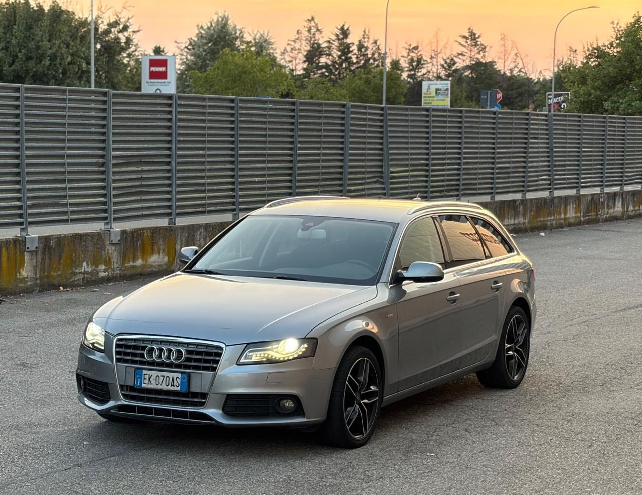 Audi A4 2.0 TDI 143CV c.AUTOMATICO 2011 euro5