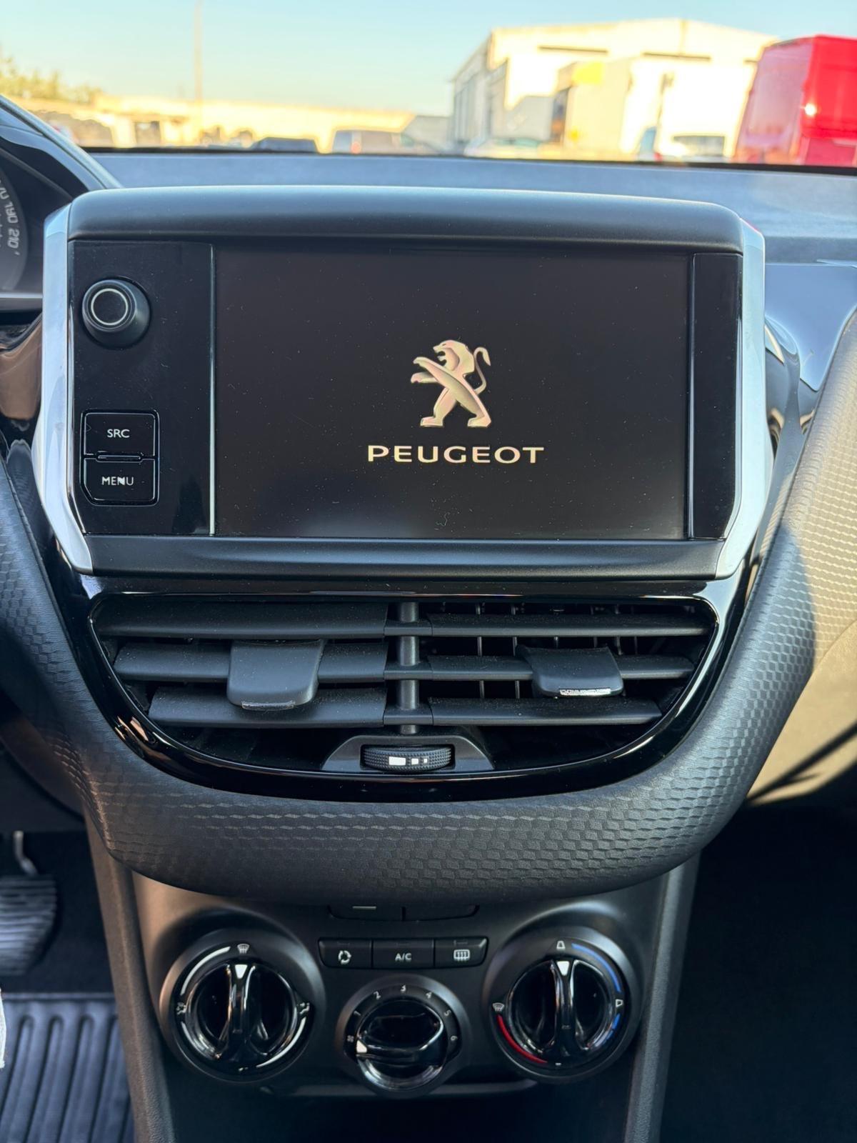 Peugeot 2008 PureTech 82 Allure