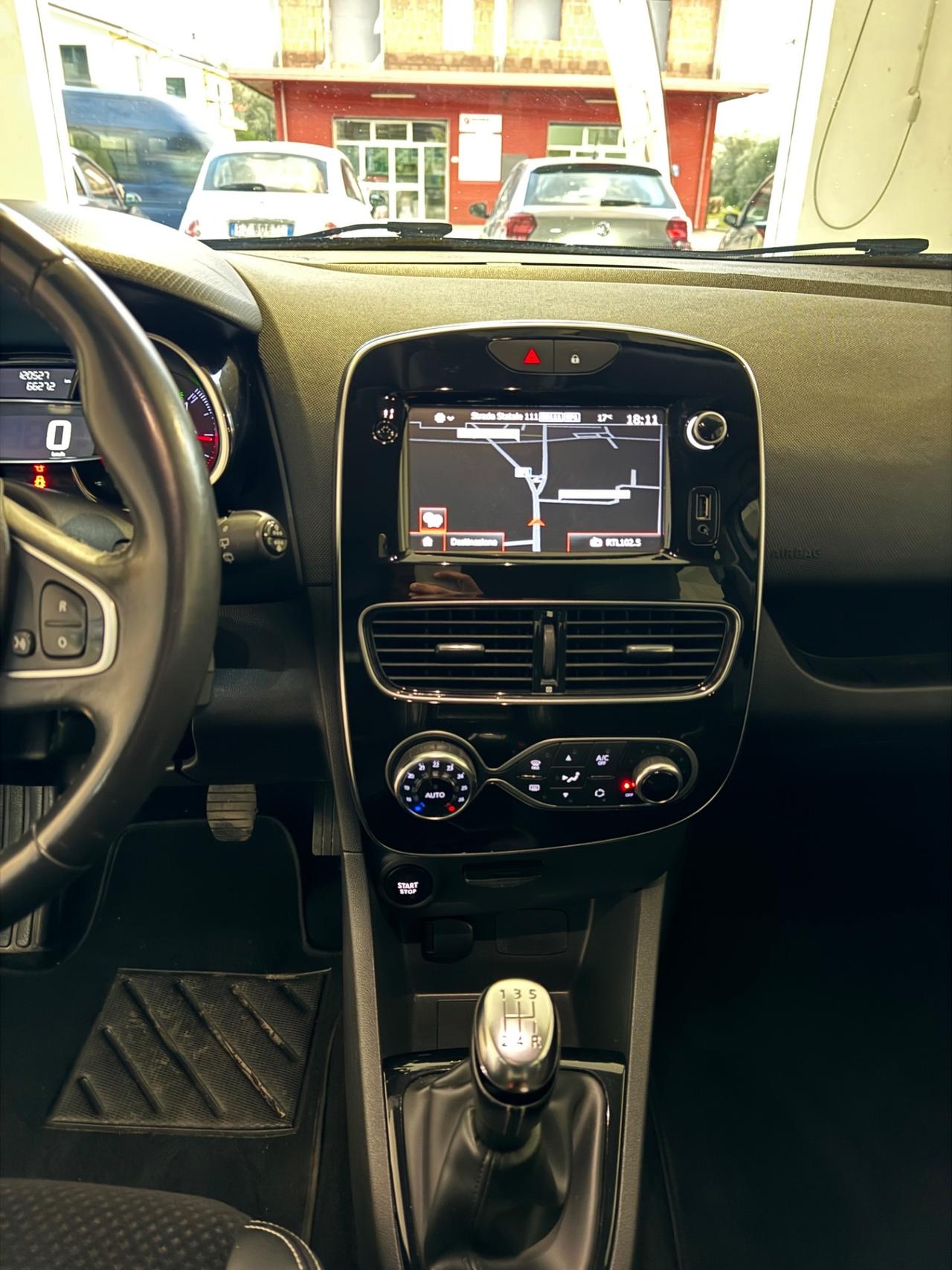 Renault Clio TCe 12V 90CV Start&Stop 5 porte Energy Intens