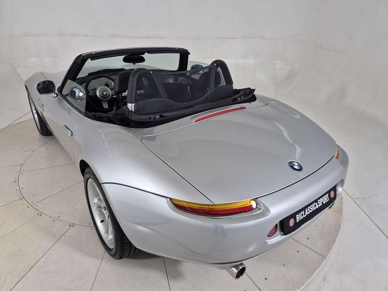 BMW Z8 4.9