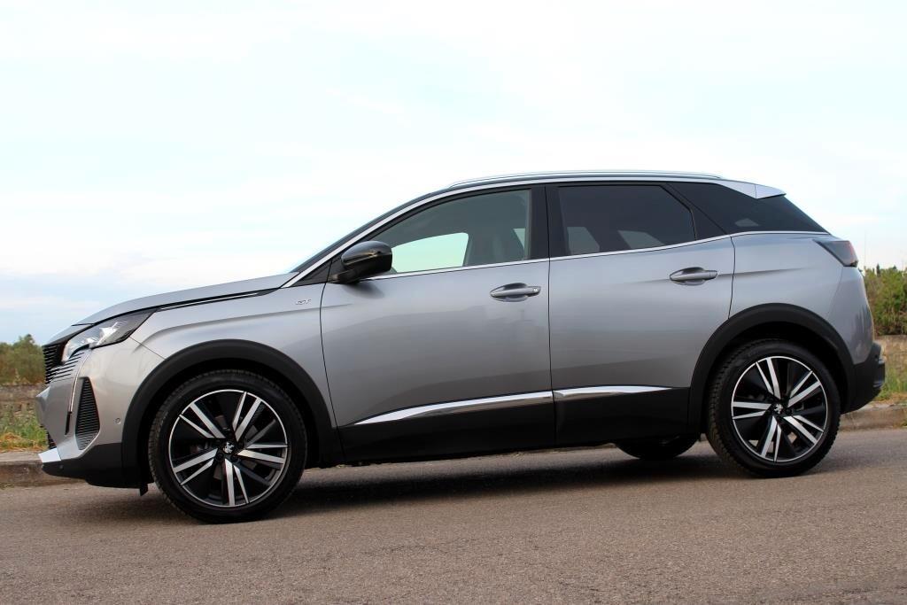 PEUGEOT 3008 1.5 BlueHDi EAT8 GT Pack