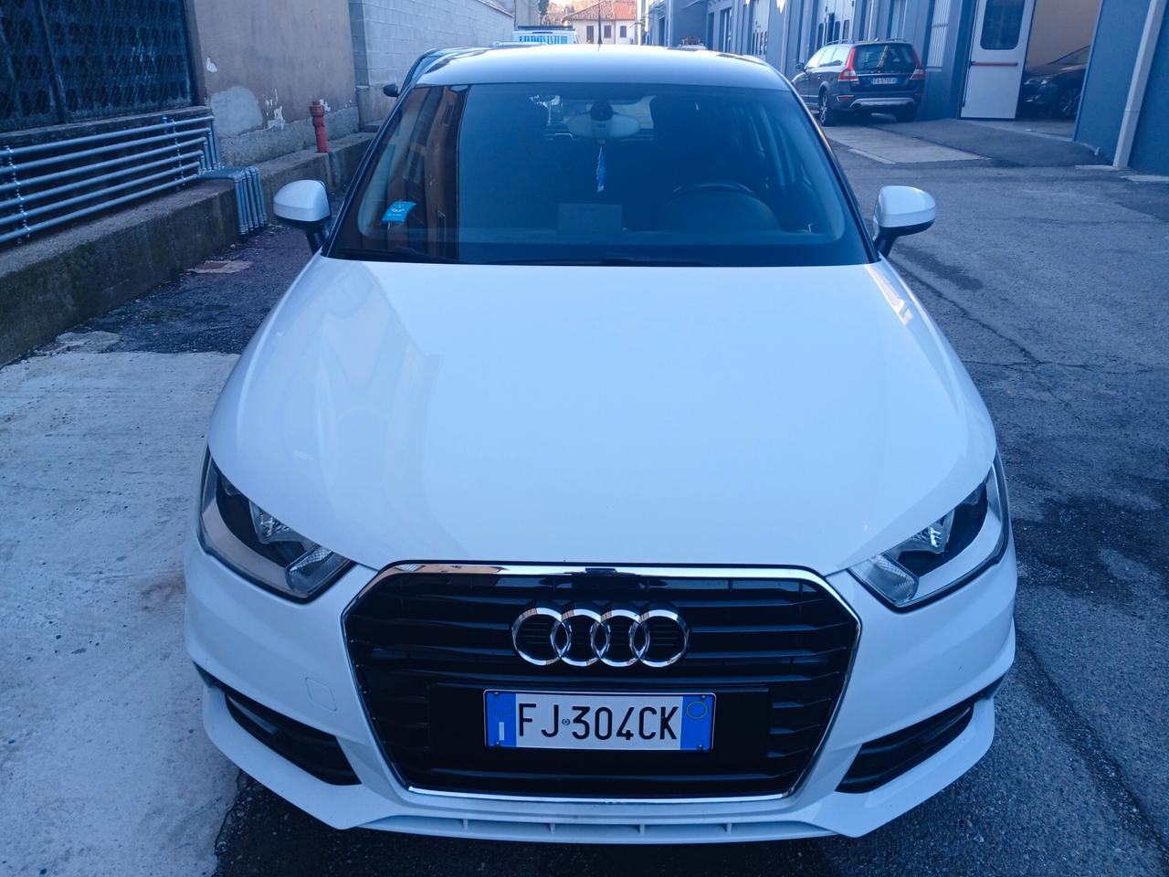 Audi A1 1.0 TFSI ultra*EURO6*NEOPATENTATI