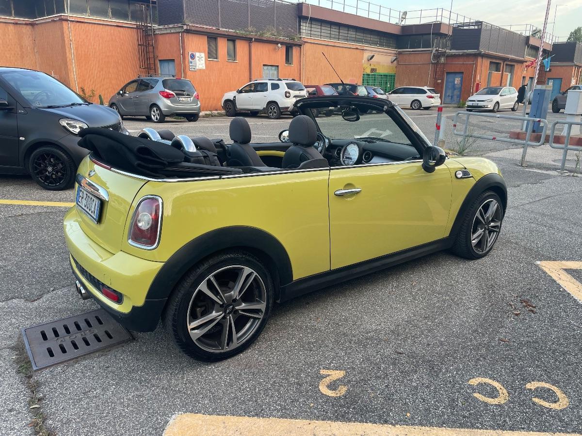 MINI - Cabrio - 1.6 16V Cooper S