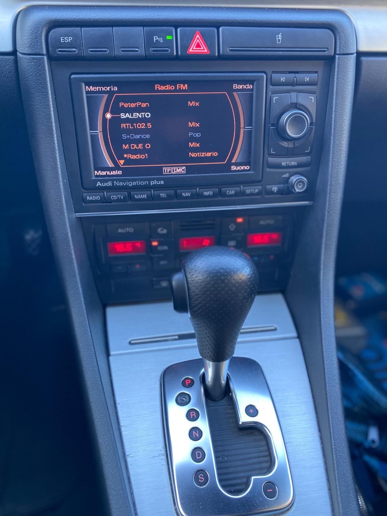 Audi A4 3.0/204cv avant S Line QUATTRO