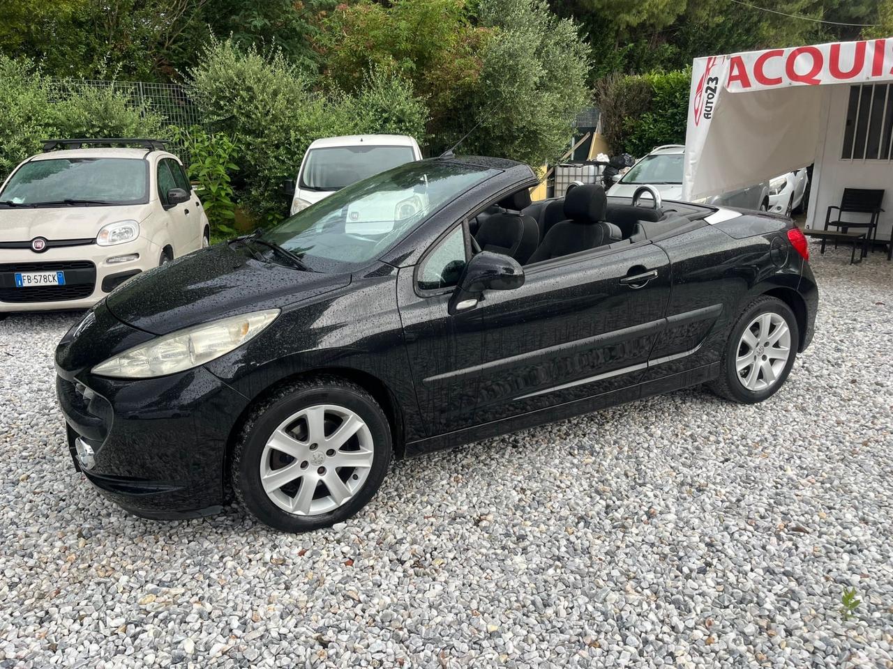 Peugeot 207 1.6 HDi 110CV CC Féline