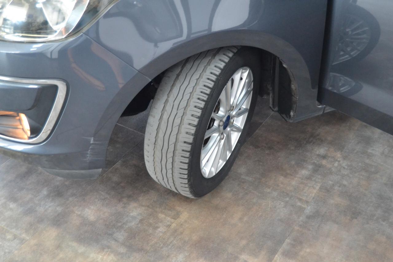 Ford Ka 1.5 TDCI 95cv TITANIUM 5P UniPro/Navi