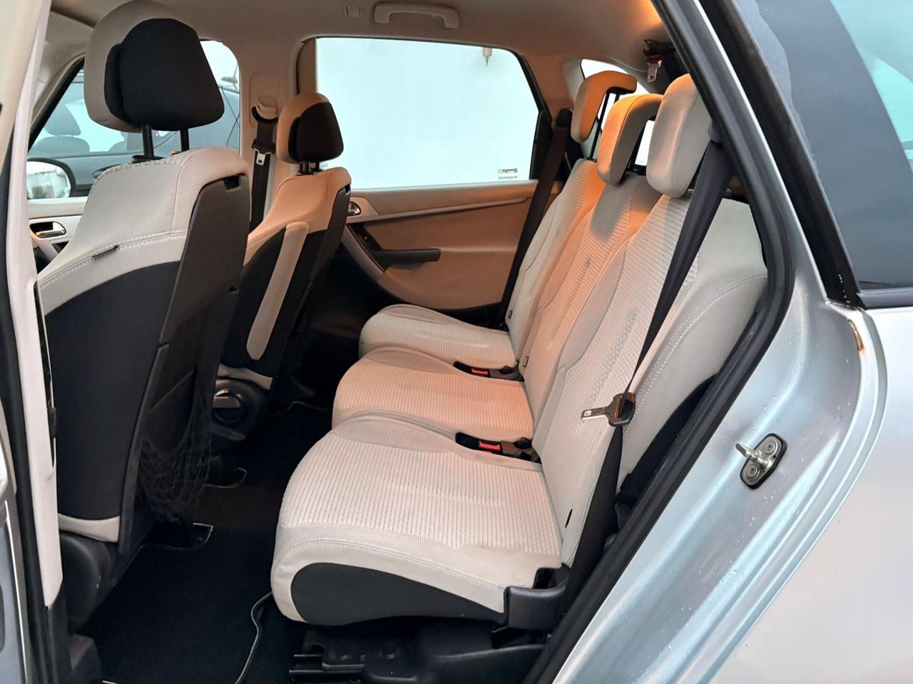 Citroen C4 Picasso 1.6 HDi 110 FAP Elegance