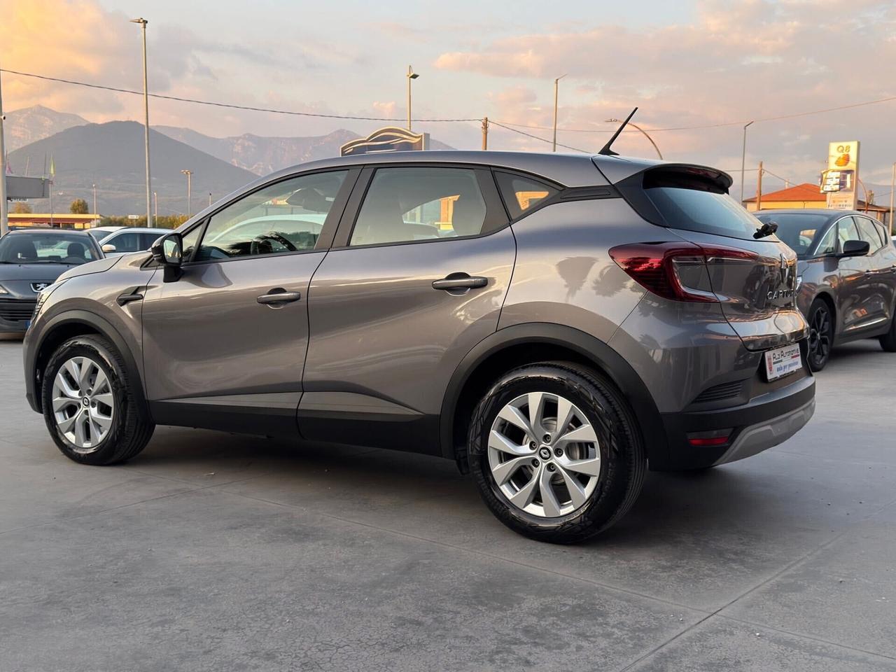Renault Captur TCe 100 CV GPL FAP Intens