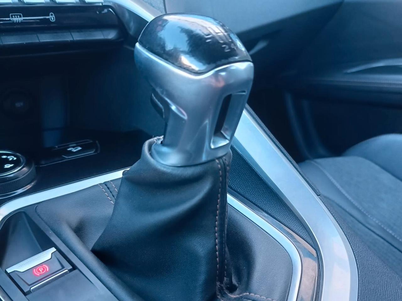 Peugeot 3008 THP 165 EAT6 S&S GT Line