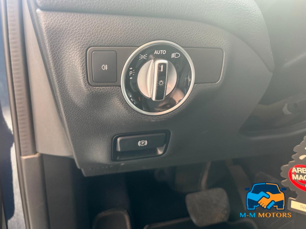 Mercedes GLA 180 d Sport auto