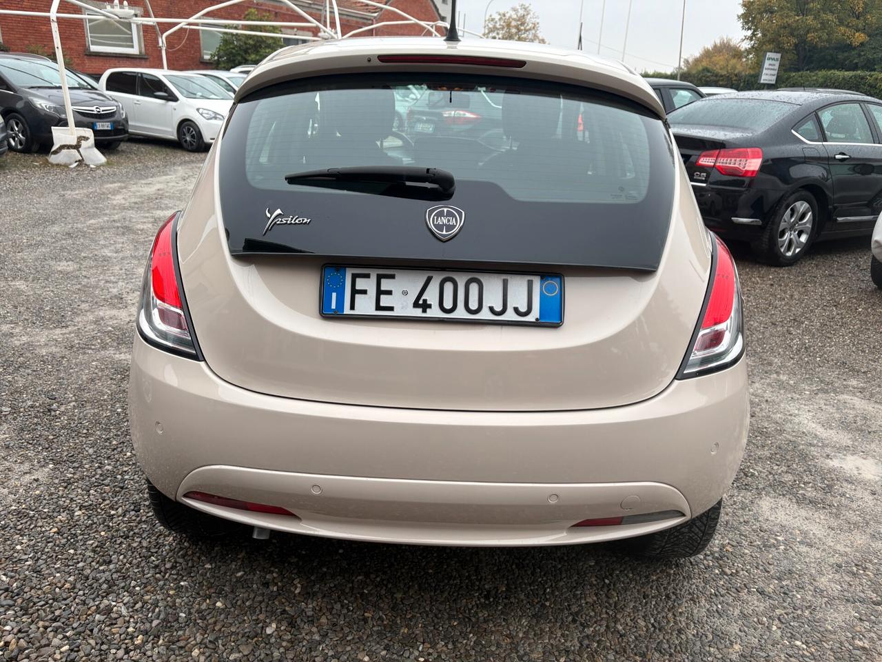 Lancia Ypsilon 1.2 GPL -Unico proprietario