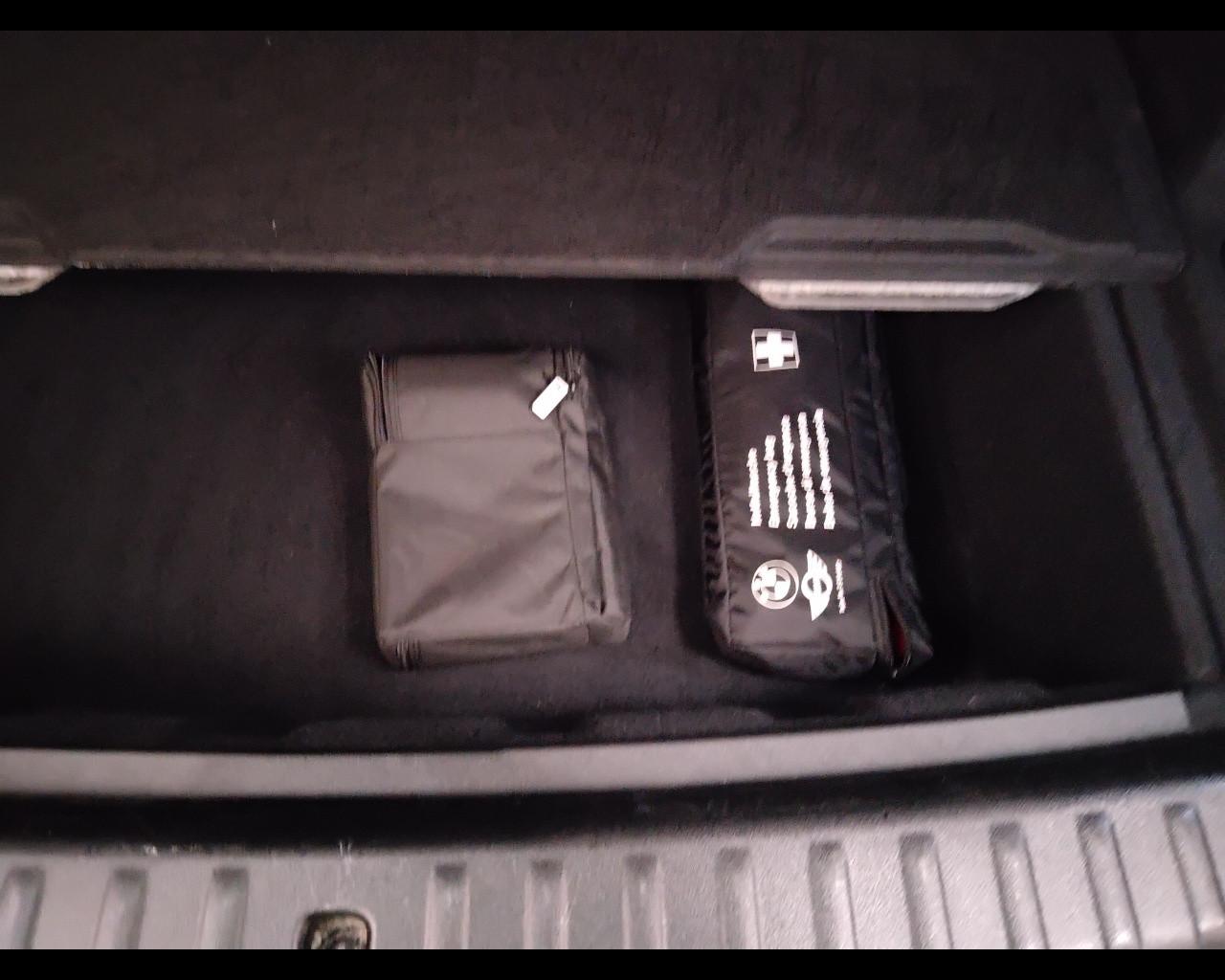 BMW X1 U11 - X1 sdrive18d X-Line auto