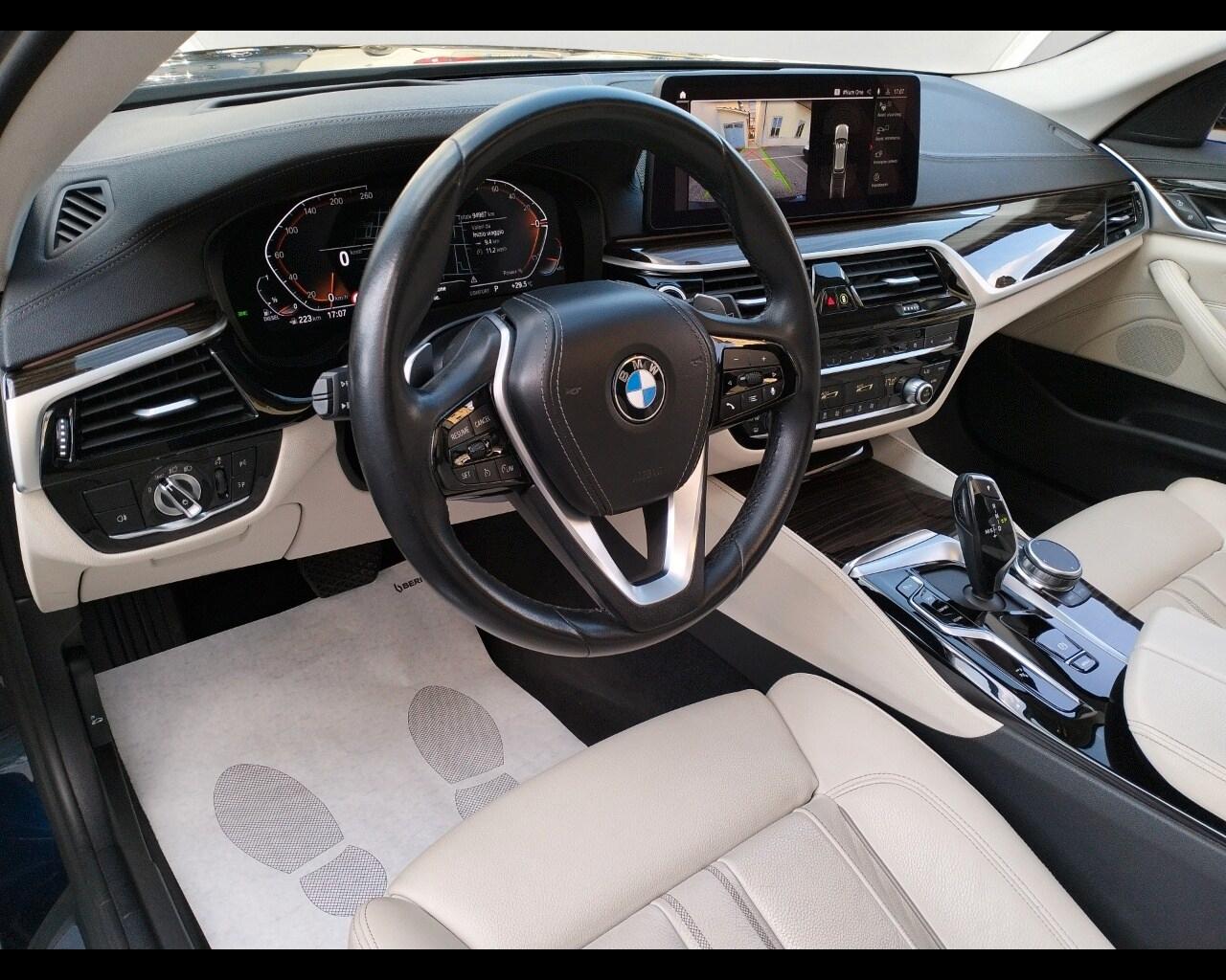 BMW Serie 5(G30/31/F90) 530d 48V Touring Luxury