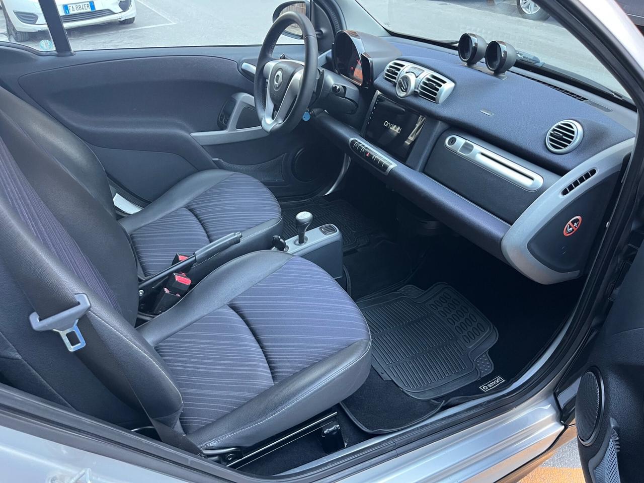 Smart ForTwo 800 40 kW coupé passion diesel