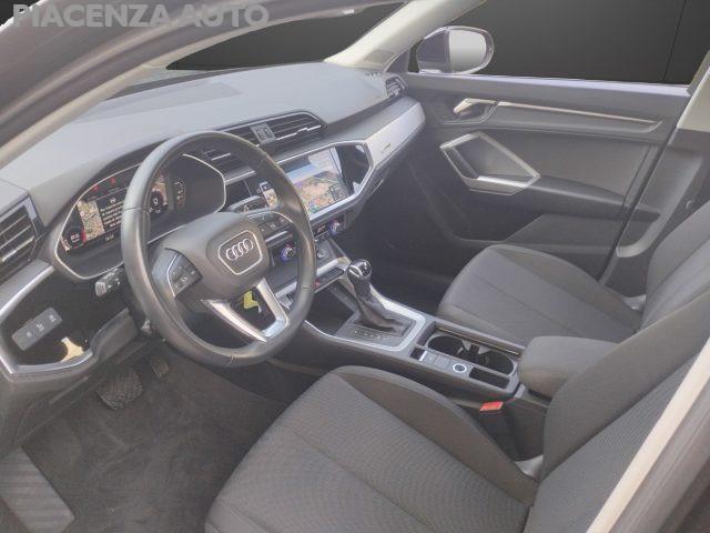 AUDI Q3 35 TDI S tronic.VIRTUAL.NAVI.LED