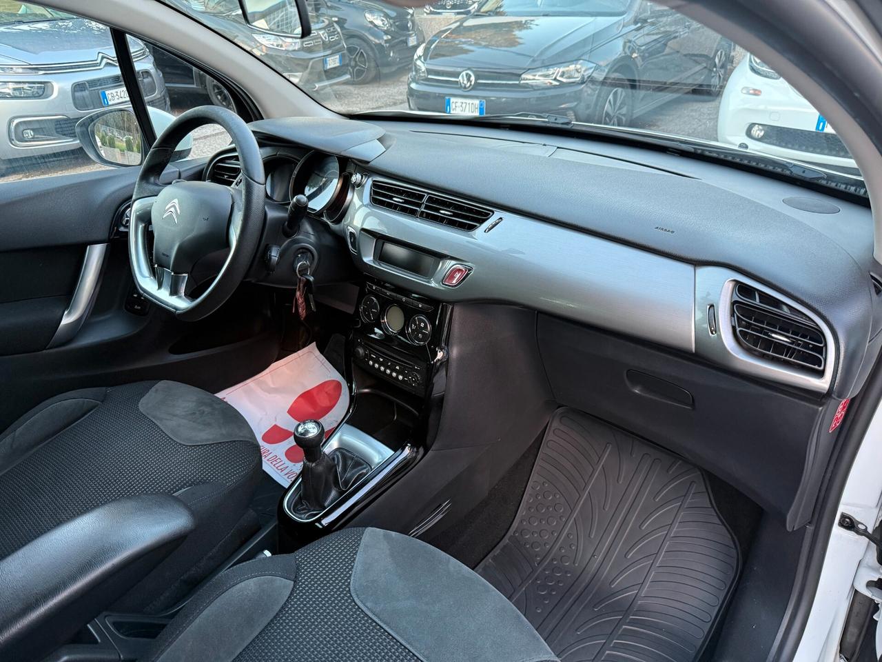" UNA CHICCHINA " Citroen C3 1.4 HDi 70 Exclusive