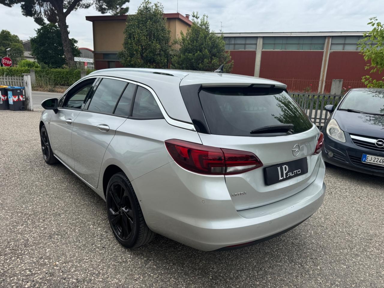 Opel Astra 1.5 CDTI 122 CV S&S 5 porte Business Elegance
