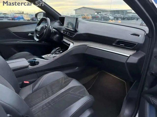 PEUGEOT 5008 1.5 bluehdi 130cv GT LINE EAT8 7 posti - GE947CL