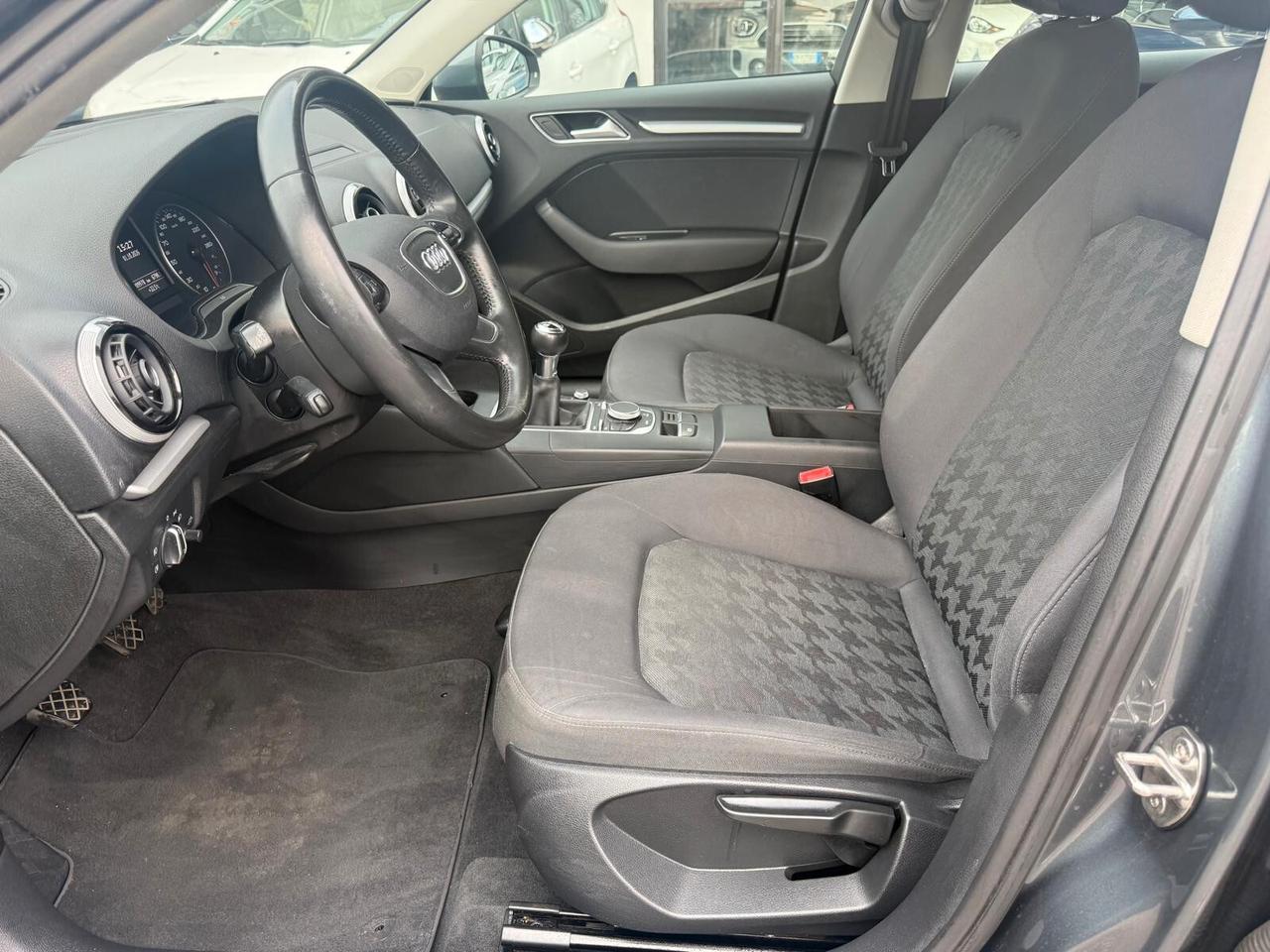 Audi A3 SPB 1.6 TDI Young