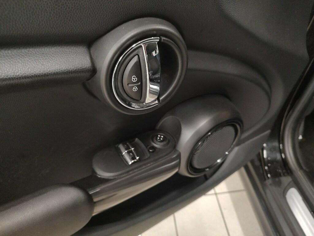 Mini Cooper 1.5 TwinPower Turbo Cooper DCT