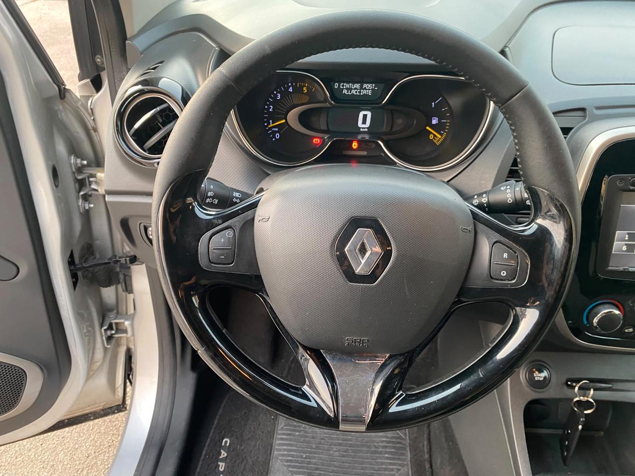 Renault Captur 1.5 dCi 90cv full opt 2014