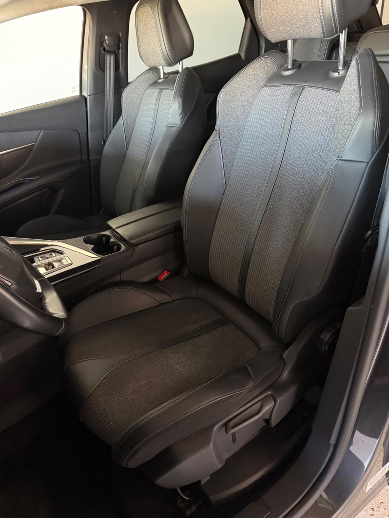 Peugeot 3008 BlueHDi 130 S&S EAT8 Allure Pack