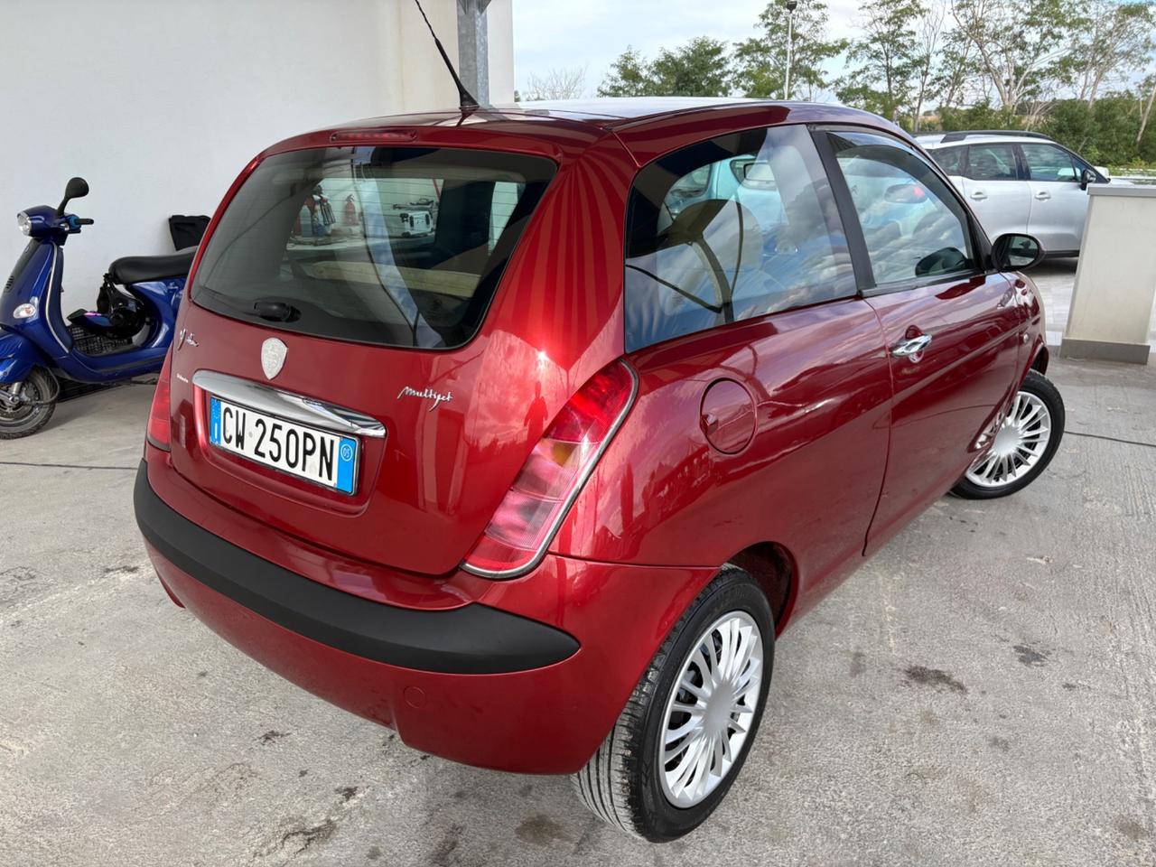 Lancia Ypsilon 1.3 Multijet 16V Argento