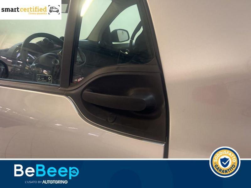 smart fortwo EQ PASSION 4,6KW
