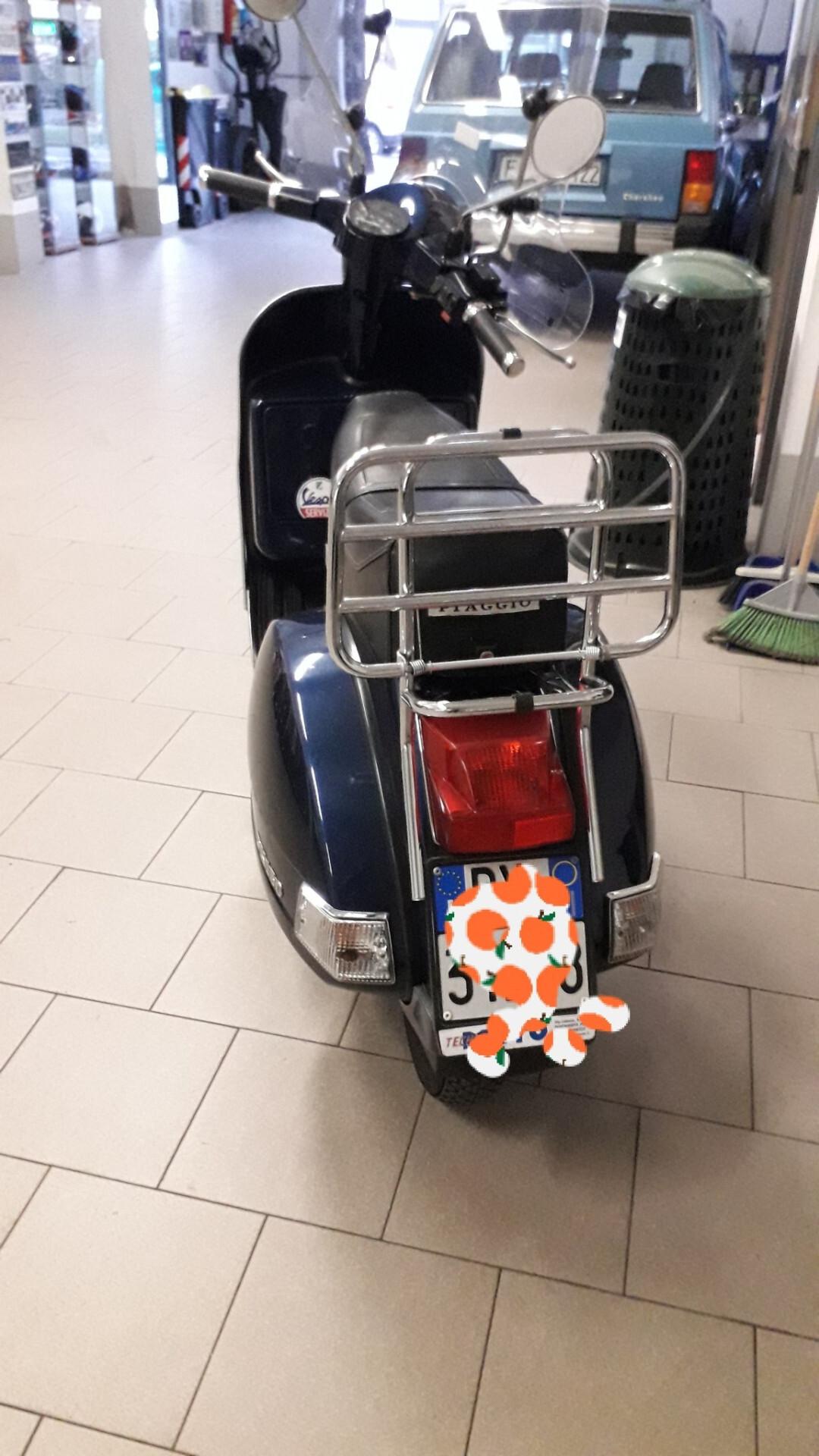 Piaggio Vespa 125 PX