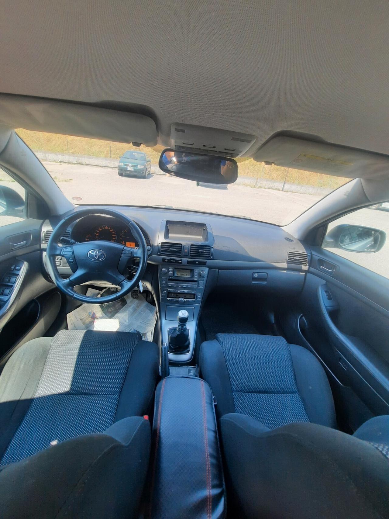 Toyota Avensis 2.2 D-4D 16V Station Wagon
