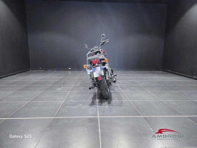 TRIUMPH Bonneville T100