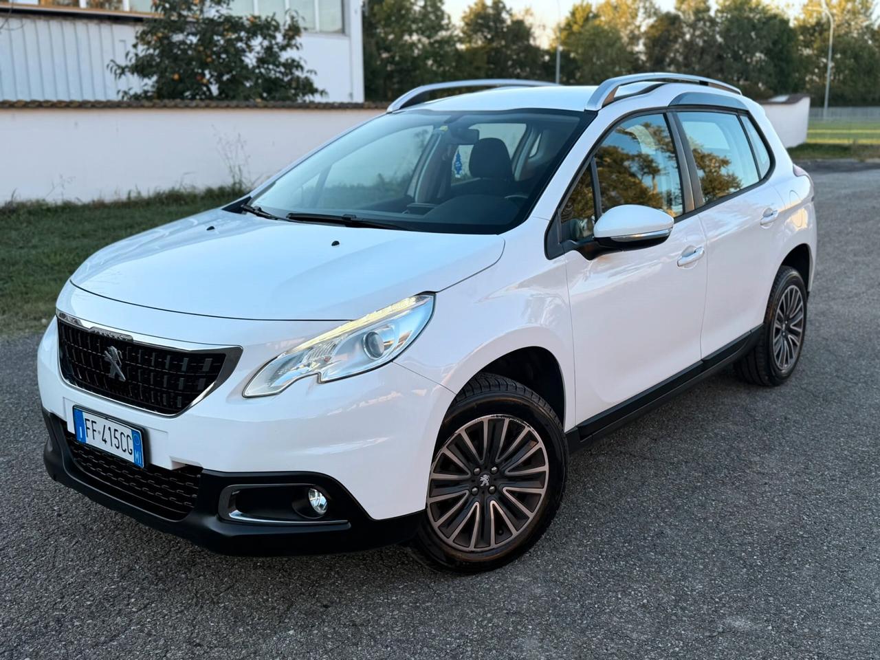 Peugeot 2008 DIESEL 1.6 Blue HDi EURO 6E