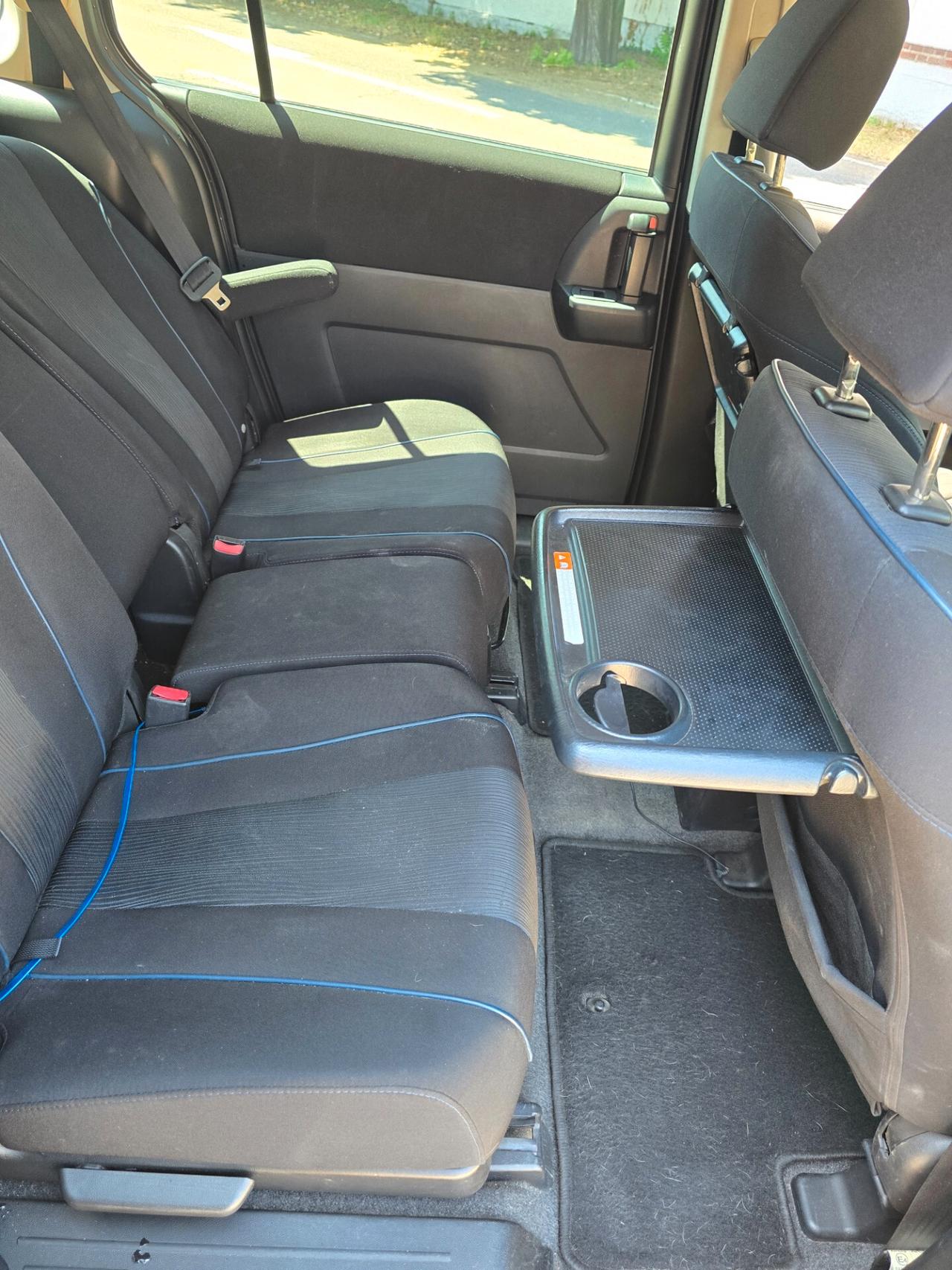 Mazda 5 1.6 dci euro 7 POSTI