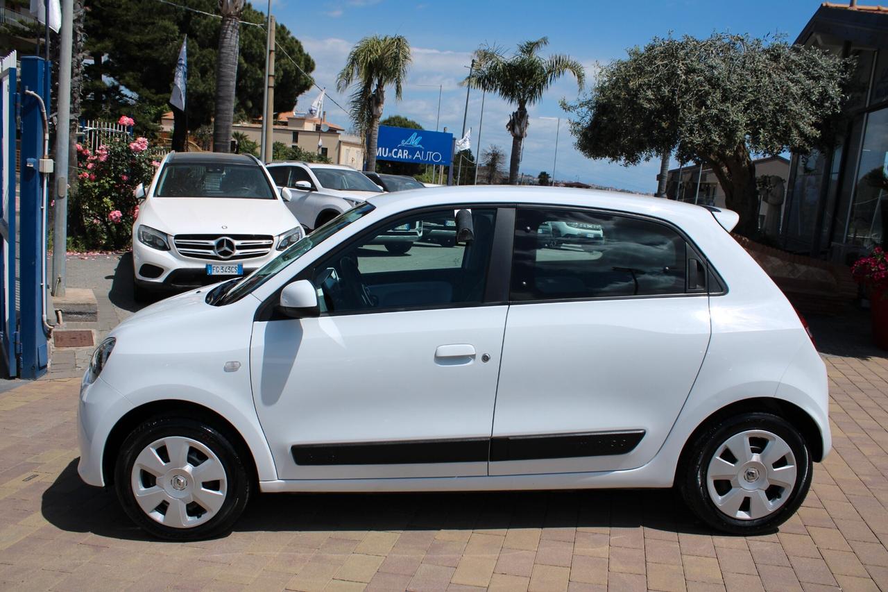 Renault Twingo SCe Lovely