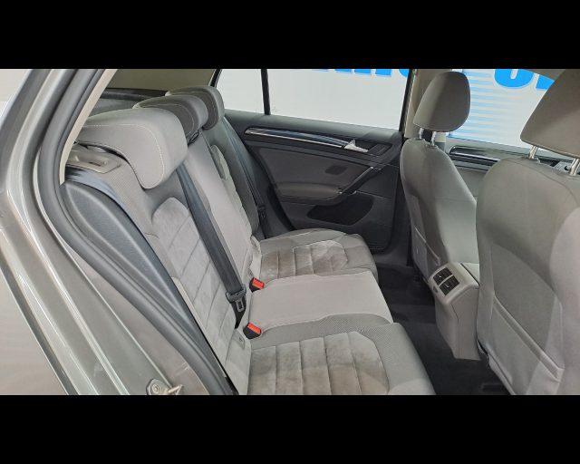 VOLKSWAGEN Golf 5p 2.0 tdi Highline Executive 150cv E6