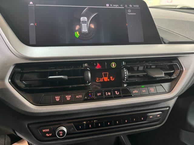 BMW 118 i 5p. Business Advantage "18 Msport /Nav/F.Led/Par