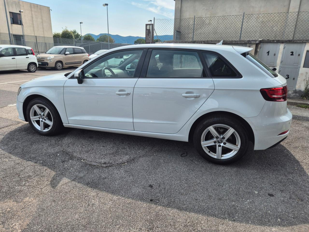 Audi A3 SPB 1.6 TDI S tronic Sport