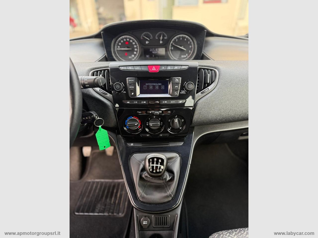 LANCIA Ypsilon 1.0 FireFly 5p.S&S Hyb. ECOCHIC HYBRID