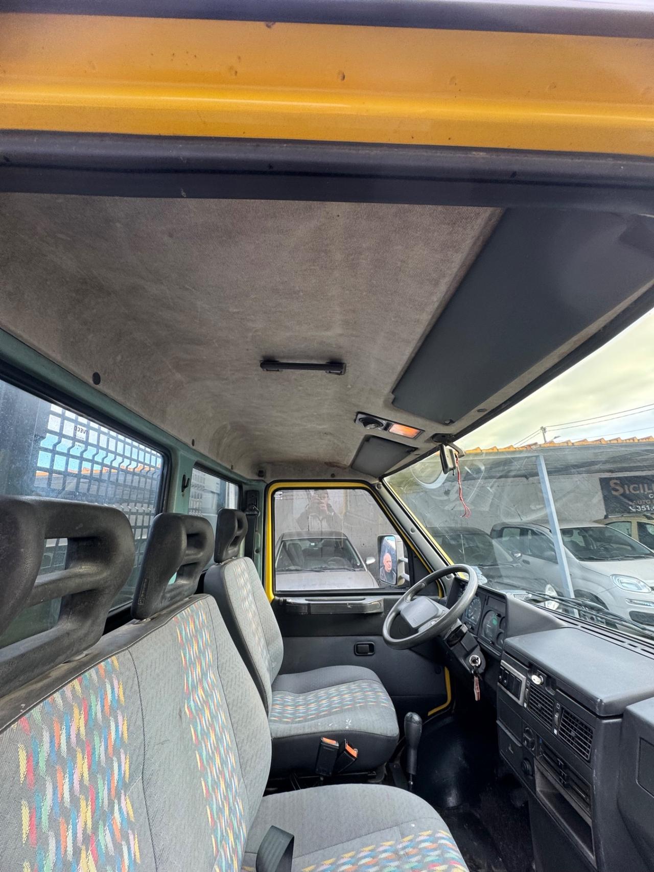 Iveco Daily 35.12 2.8 TDI ribaltabile 3 laterale