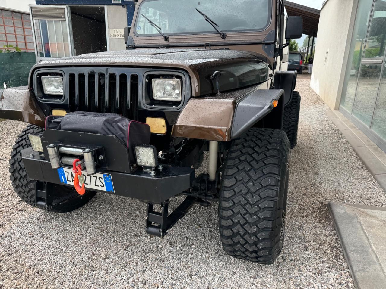 Jeep Wrangler 2.5 Laredo