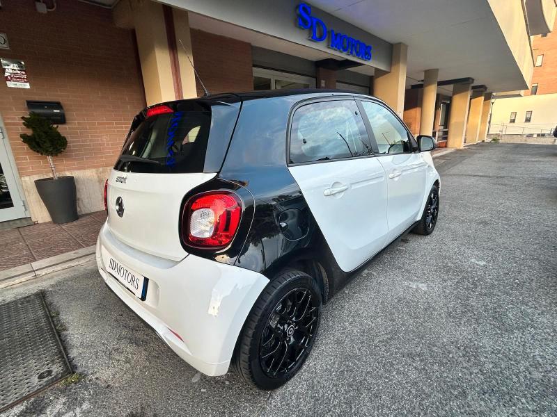 Smart forfour 1.0 Superpassion 71cv twinamic *Promo SD 2026*