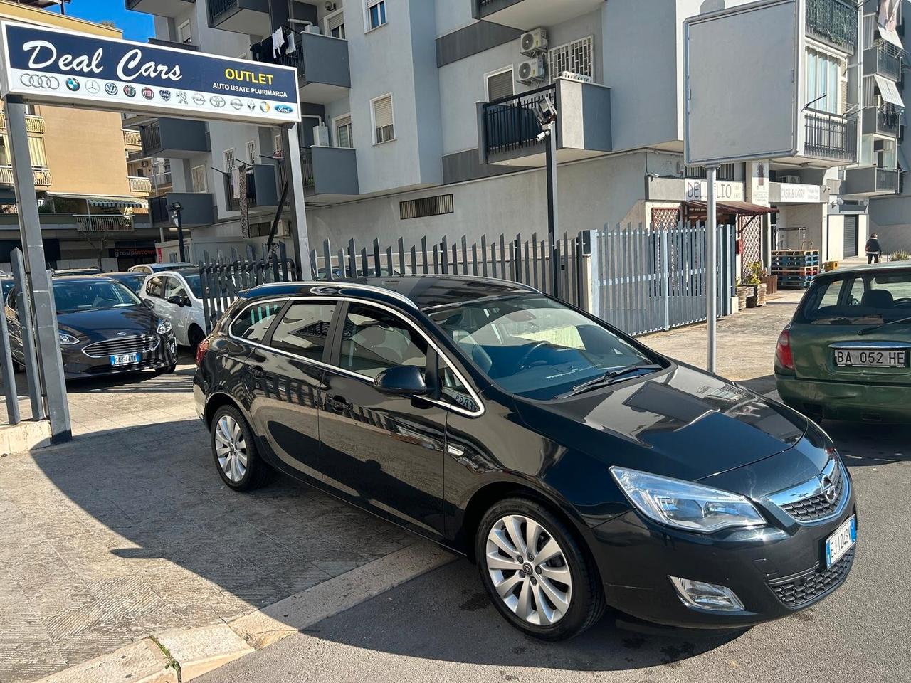 Opel Astra 1.4 100CV Sports Tourer Cosmo