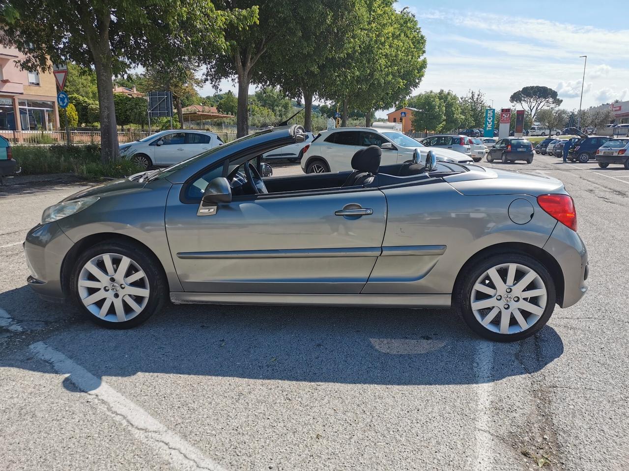 Peugeot 207 cc 1.6 HDi 110CV