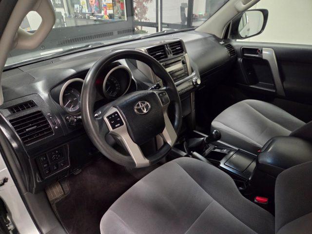TOYOTA Land Cruiser 3.0 D4-D 5 porte MANUALE