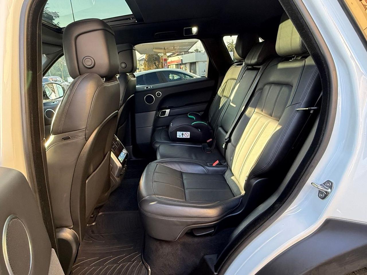 Land Rover Range Rover Sport 3.0 SDV6 #8328