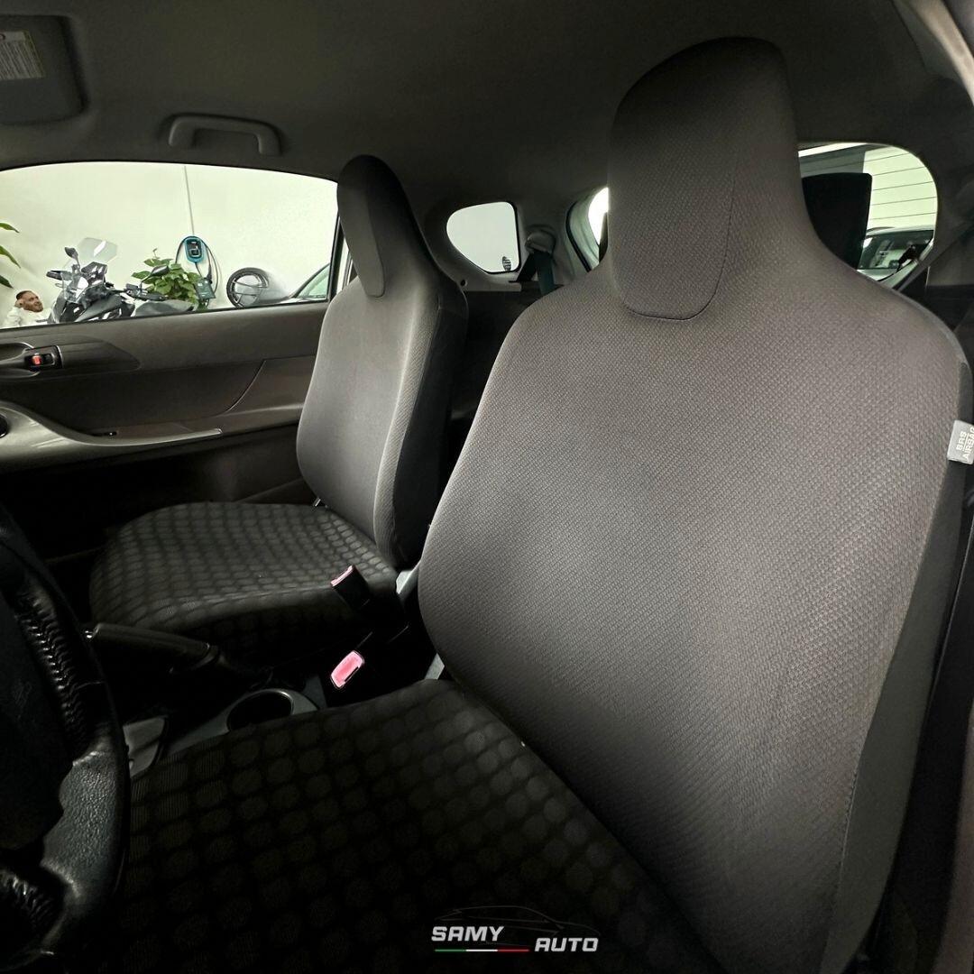 Toyota iQ 1.0 Multidrive Versione Lancio