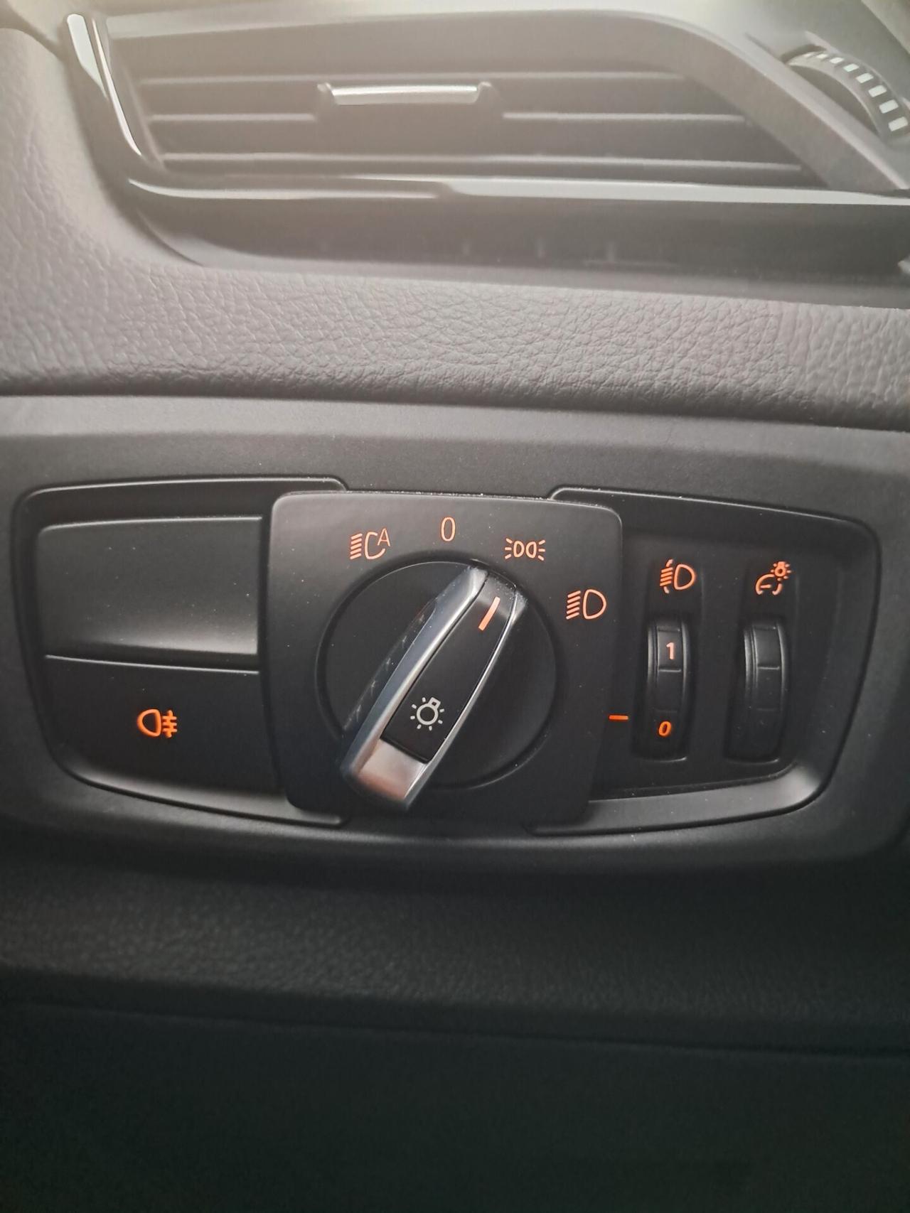 Bmw Active Tourer 218d *FULL LED-NAVY-CRUISE*