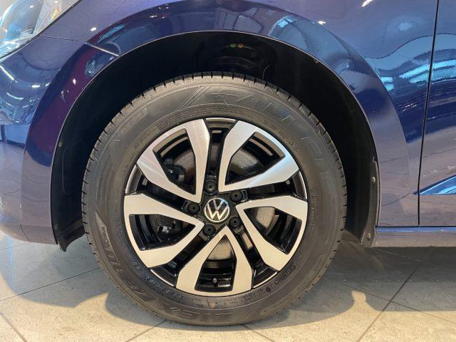 VOLKSWAGEN Touran 2.0 TDI DSG Business GANCIO Navi Bluetooth