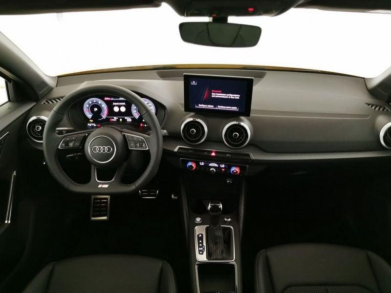 Audi Q2 35 1.5 tfsi Identity Black s-tronic