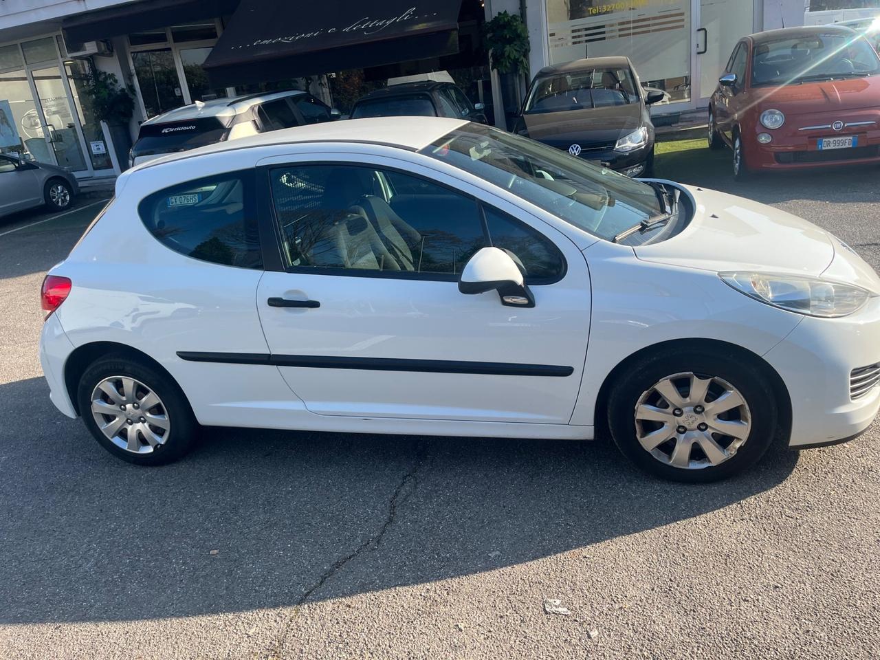 Peugeot 207 1.4 HDi 70CV FAP 3p. XAD Van/2Posti/neopatentato/unico proprietario